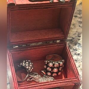 Elegant Silver and Pink Ring Set